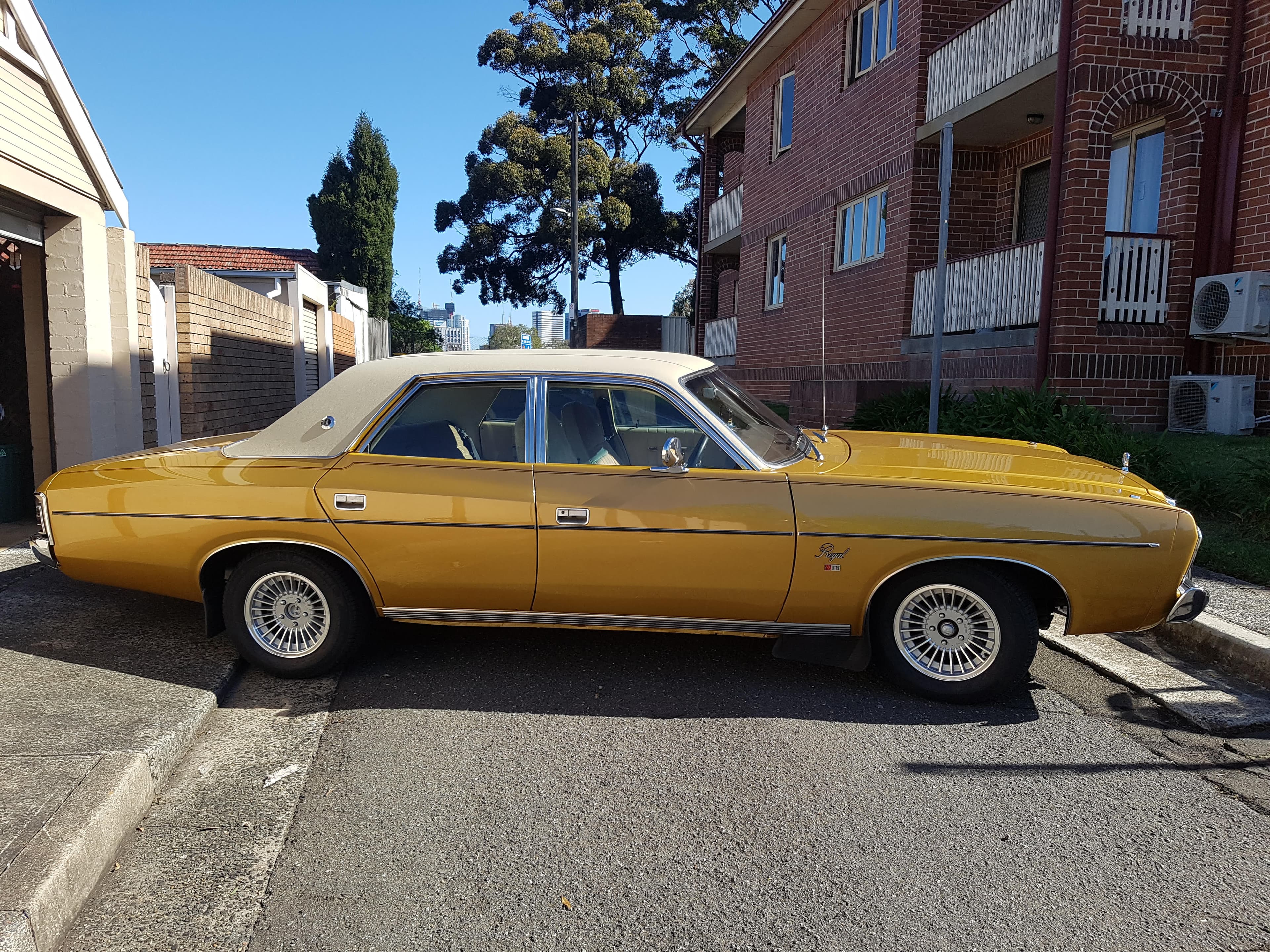1977 Chrysler Regal